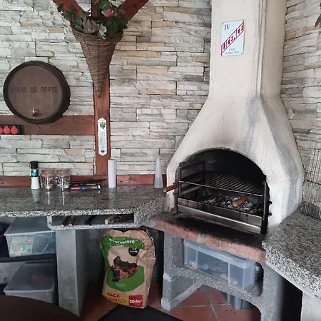 Maison Familiale Proche Σπίτι διακοπών Paramos